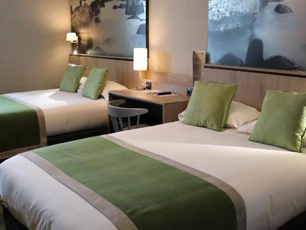 Le Mouton Blanc : photo 3 de la chambre chambre quadruple avec douche - annexe