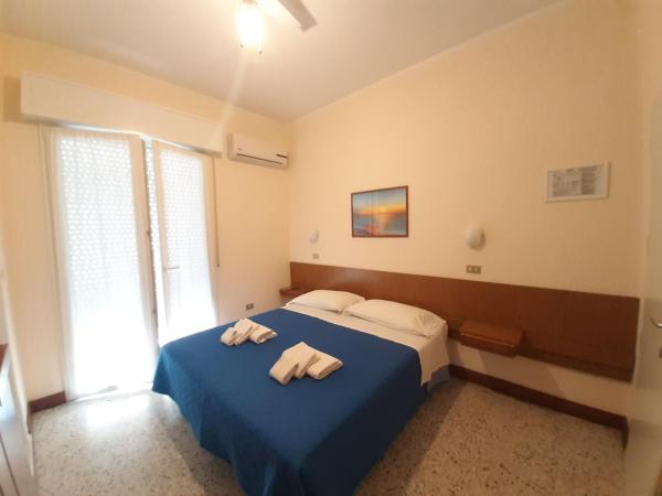 Hotel Amalfi : photo 2 de la chambre chambre double Économique