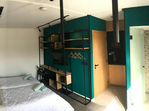 RABAT RESIDENCE - rooms & apartments : photo 5 de la chambre chambre double ou lits jumeaux avec douche