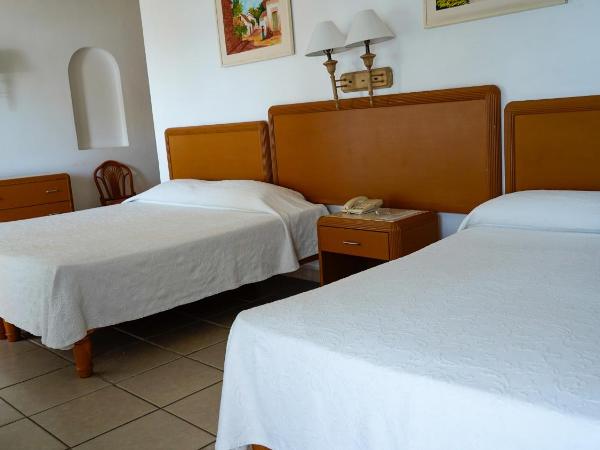 Tropicana Hotel Puerto Vallarta : photo 6 de la chambre chambre lits jumeaux deluxe - vue sur mer