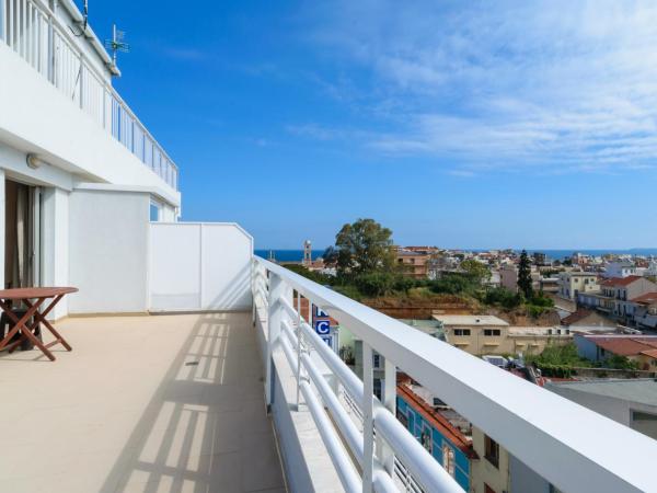 Archontiki City Hotel : photo 8 de la chambre chambre familiale supérieure