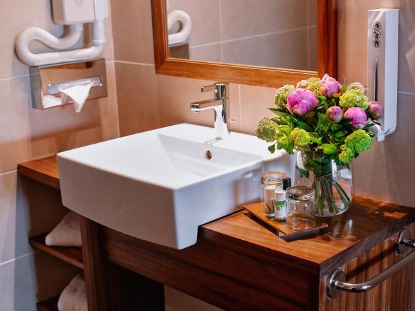 Abbaye des Capucins Spa & Resort : photo 4 de la chambre suite junior