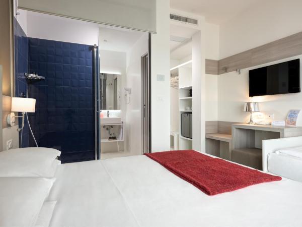 Hotel Delle Rose : photo 2 de la chambre chambre triple standard