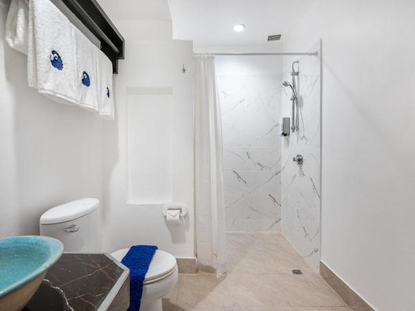 Kokotel Pattaya South Beach : photo 7 de la chambre chambre quadruple