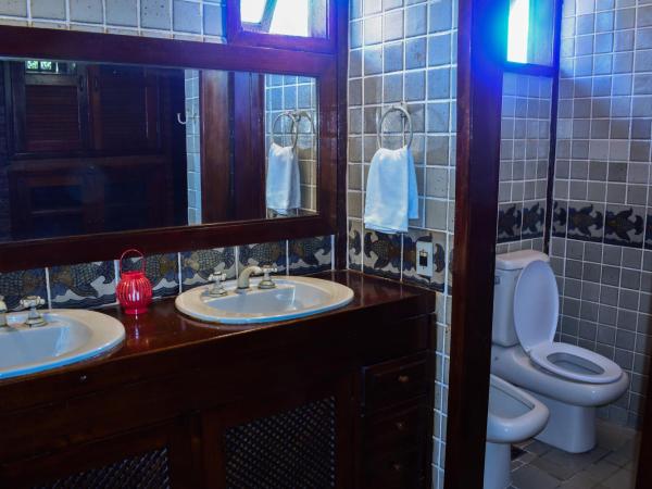 Numa Boa HOSTEL Búzios : photo 10 de la chambre suite - vue sur piscine