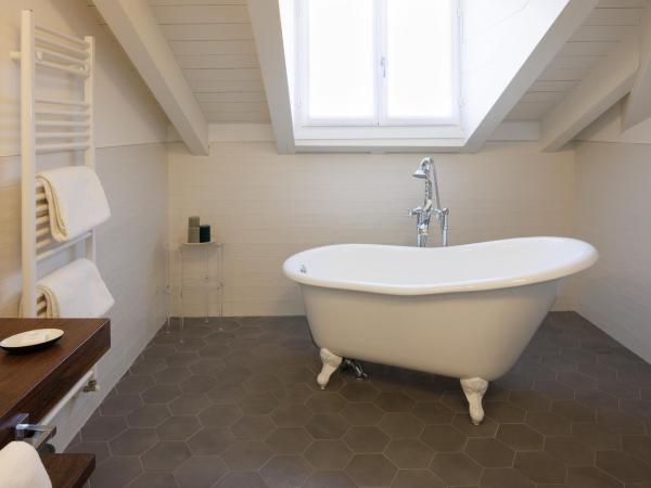 Antica Locanda Leonardo : photo 4 de la chambre chambre lit king-size