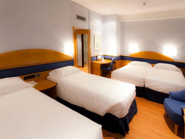 Agumar : photo 2 de la chambre chambre familiale standard