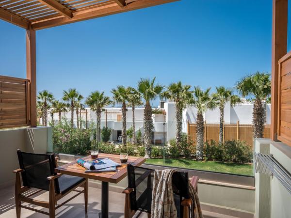 Stella Palace Aqua Park Resort : photo 2 de la chambre chambre double avec bain à remous (2 adultes)