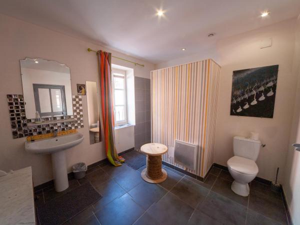 Rêver à Béziers Centre ville et Gare : photo 6 de la chambre chambre double