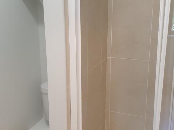 Dublin Airport Lodge : photo 4 de la chambre chambre double - vue sur jardin