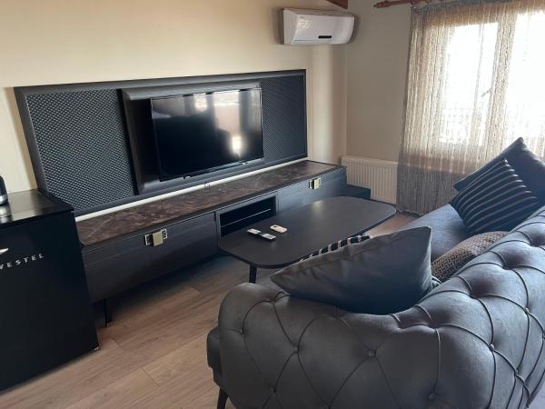 Cheers Lighthouse : photo 3 de la chambre suite avec baignoire spa et vue sur la mer