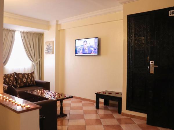 Hôtel Riad Salam Agadir : photo 6 de la chambre suite avec balcon