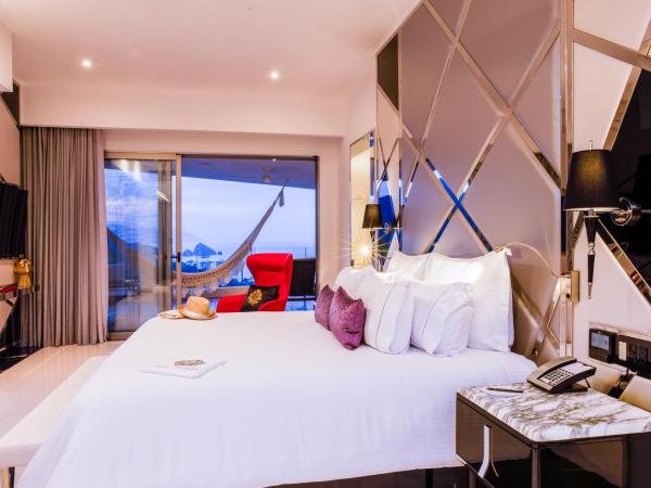 Hotel Mousai - Adults Only : photo 5 de la chambre suite d'angle ultra mousai - exposée sud