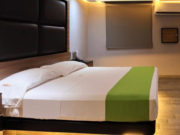 Auto-Hotel Playa Linda : photo 3 de la chambre chambre lit king-size standard