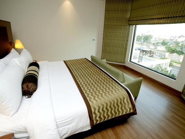 The Lalit Traveller- Airport hotel : photo 2 de la chambre chambre double ou lits jumeaux premium