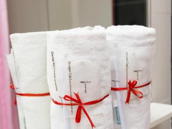 Yan Hotel : photo 3 de la chambre chambre de luxe avec fenêtre