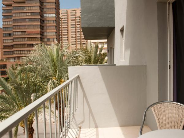 Hotel El Palmeral : photo 9 de la chambre chambre double ou lits jumeaux