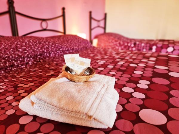 Affittacamere Il Terrazzo Di Archimede : photo 4 de la chambre chambre quadruple avec salle de bains privative