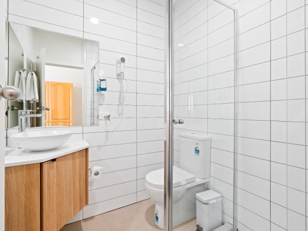 Adelaide International Motel : photo 4 de la chambre suite spa