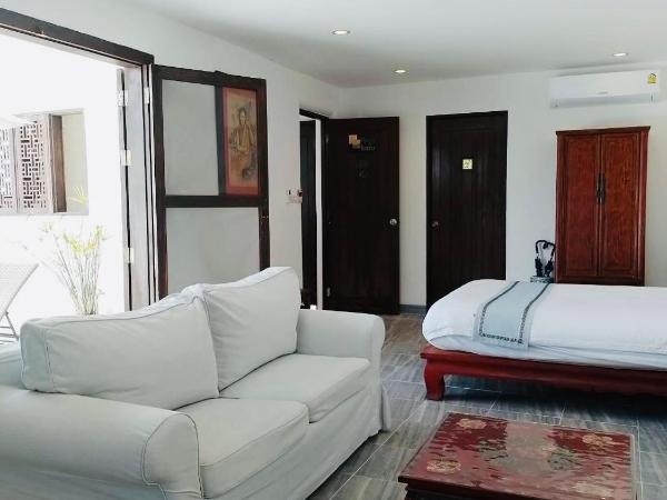 BTC Boutique Resort Private Pool Villas Hua Hin บ้านทะเลจีน บูติค รีสอร์ท หัวหิน : photo 10 de la chambre studio avec terrasse