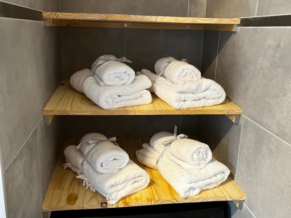 Casa Petra SALGA : photo 8 de la chambre chambre lit king-size - vue sur montagne