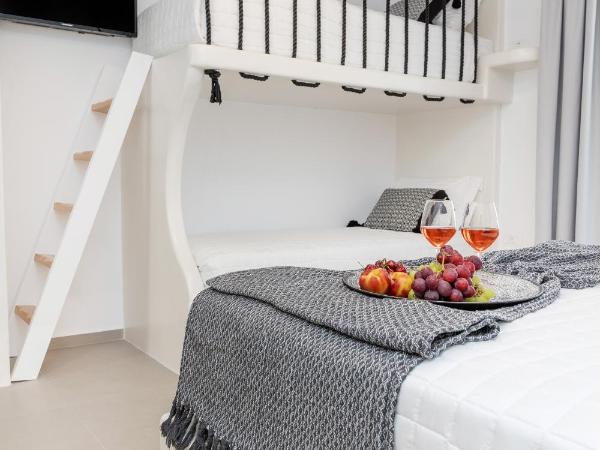 Alenor City Hotel : photo 9 de la chambre suite familiale