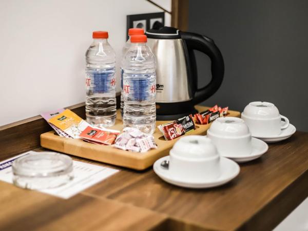 Hakcan Hotel : photo 10 de la chambre grande chambre simple