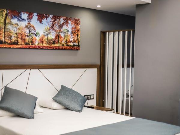 Hakcan Hotel : photo 5 de la chambre chambre triple