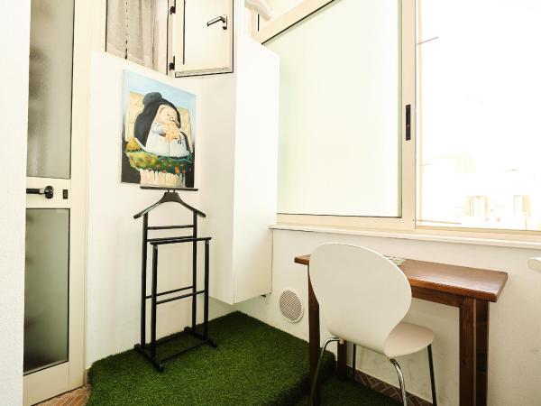 Affittacamere Il Pittoresco : photo 7 de la chambre chambre double ou lits jumeaux avec salle de bains privative