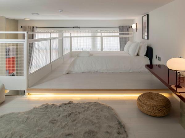 Trueman Court Luxury Serviced Apartments : photo 1 de la chambre appartement en duplex