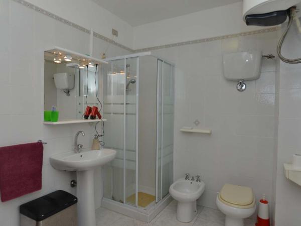 Guest house l'Edera di Gavina apt : photo 2 de la chambre appartement 2 chambres