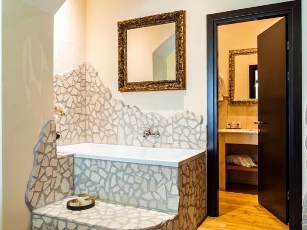 La Locanda Del Conte Mameli : photo 1 de la chambre suite junior (2 adultes)