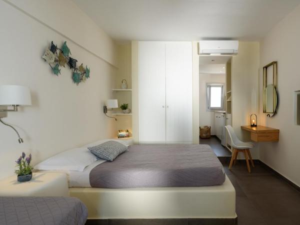 Strogili : photo 4 de la chambre chambre supérieure - vue sur caldeira (3 adultes)