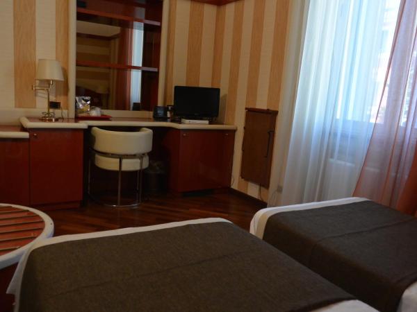 Hotel Metrò : photo 3 de la chambre chambre lits jumeaux