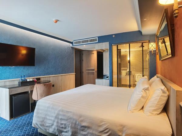 The Coach Hotel Sukhumvit - Asok BTS Bangkok by Compass Hospitality : photo 5 de la chambre hébergement 1st class coach - lit double