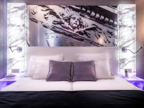 Hotel Marais Grands Boulevards : photo 1 de la chambre chambre lits jumeaux classique