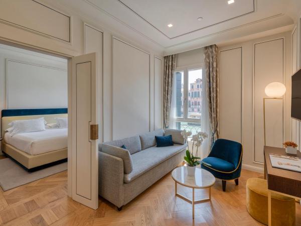 H10 Palazzo Canova : photo 1 de la chambre suite – vue sur canal