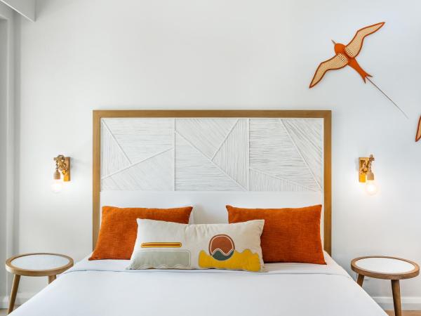 Sunrise Attitude (Adults Only) : photo 4 de la chambre chambre double ou lits jumeaux - vue partielle sur mer