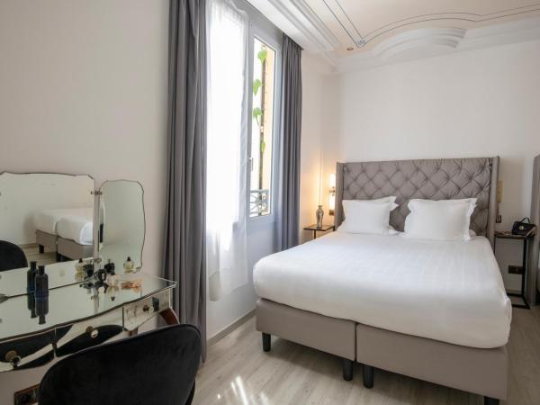 GOLDEN TULIP CANNES HOTEL de PARIS : photo 5 de la chambre suite