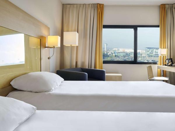 Park Inn by Radisson Liege Airport : photo 3 de la chambre chambre standard
