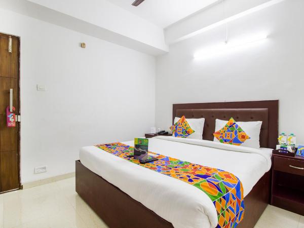 FabHotel Limestone Aura : photo 3 de la chambre chambre deluxe