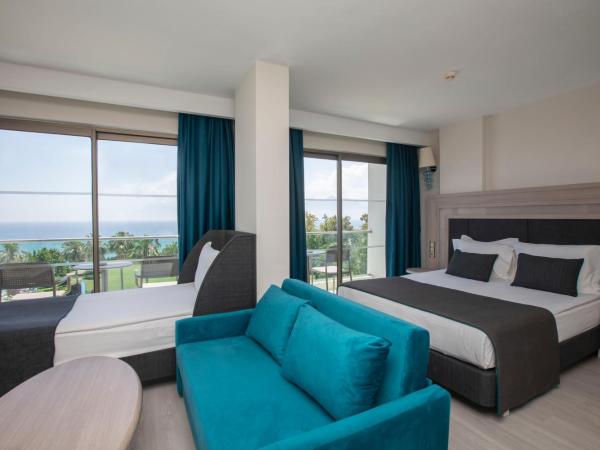 Falcon Hotel : photo 1 de la chambre chambre supérieure