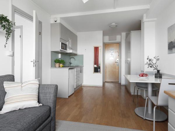 Forenom Aparthotel Stockholm Alvik : photo 1 de la chambre appartement 1 chambre (4 adultes)