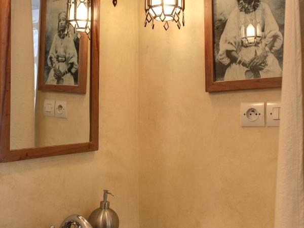 Riad Baladin : photo 5 de la chambre chambre simple avec salle de bains