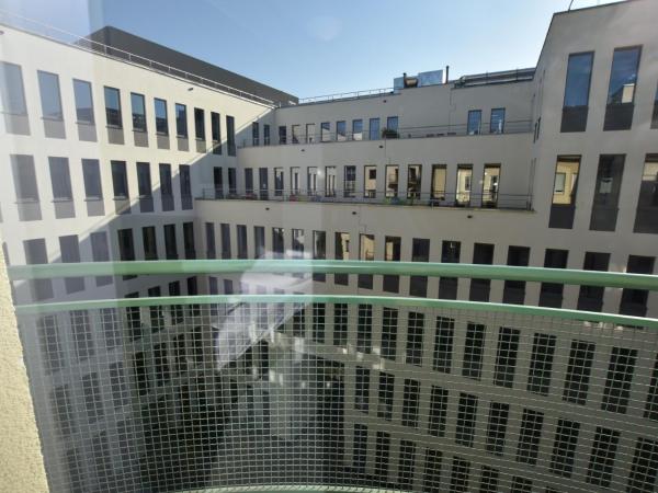 DUKES ApartHostel - pokoje prywatne, RYNEK : photo 4 de la chambre chambre double ou lits jumeaux avec salle de bains commune