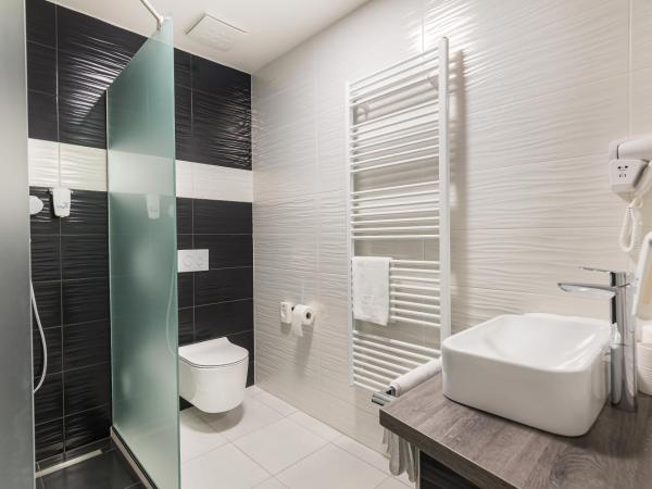 Hotel Atlantis : photo 3 de la chambre double room with private spa