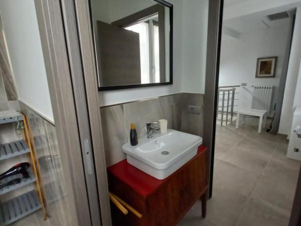 Villino Liber : photo 9 de la chambre chambre double avec salle de bains privative