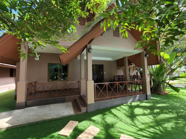 La-or Resort : photo 1 de la chambre bungalow 2 chambres avec salon (4 adultes)