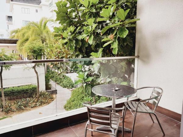 Bulan Guesthouse Imago : photo 3 de la chambre studio avec balcon