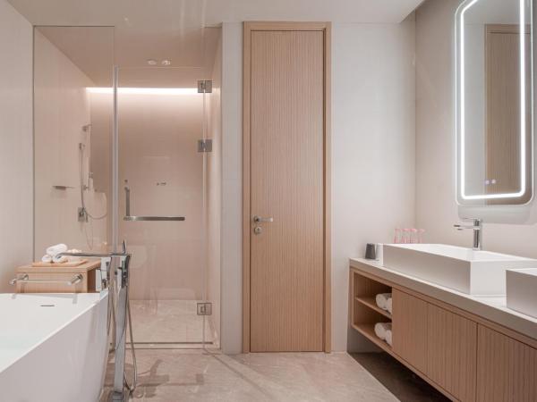 HOTEL ANDI Townscape Wuhan : photo 7 de la chambre suite avec terrasse